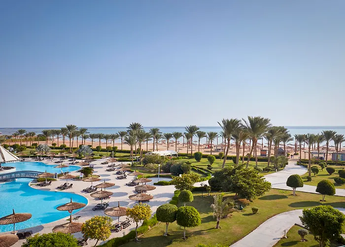 Coral Sea Waterworld Sheikh Resort