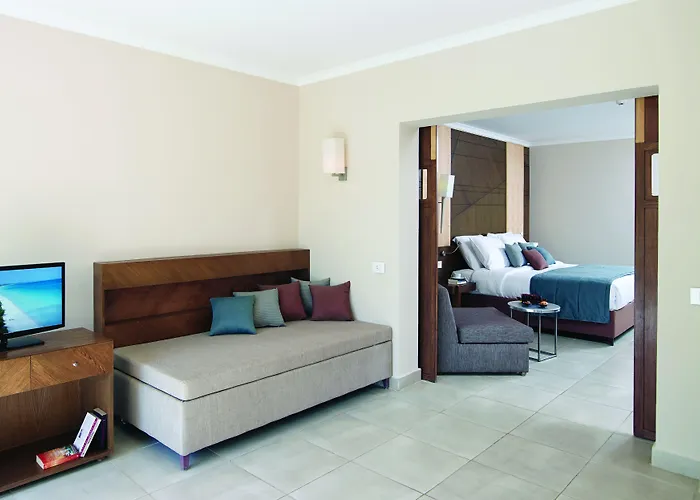 Resort Coral Sea Waterworld Sheikh 5*