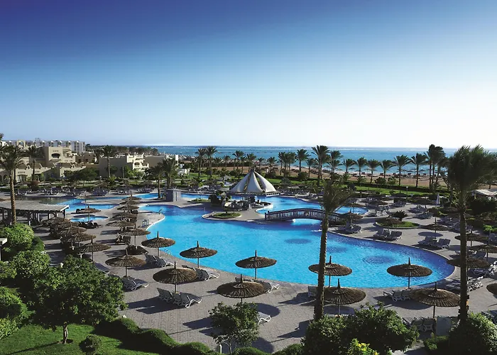 Resort Coral Sea Waterworld Sheikh 5*