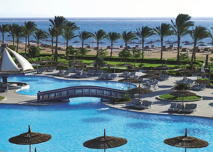Coral Sea Waterworld Sheikh 5* Şarm El-Şeyh