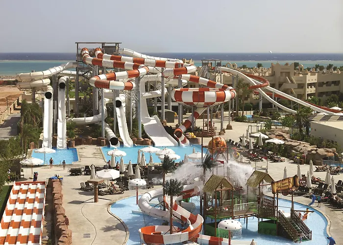 Coral Sea Waterworld Sheikh 5*