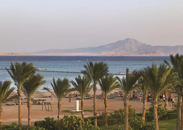 Resort Coral Sea Waterworld Sheikh 5*
